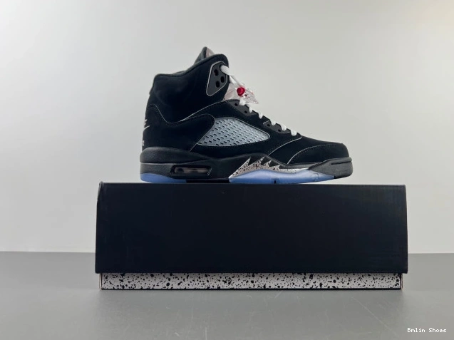 Bmlin 5 Metallic HF3975-001 Jordan Reimagined Air Black 0713